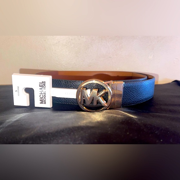 Michael Kors Belt - Picture 1 of 2